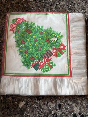 Vintage Gibson Holiday Christmas Tree Gifts Decorative Paper Napkins - Sealed